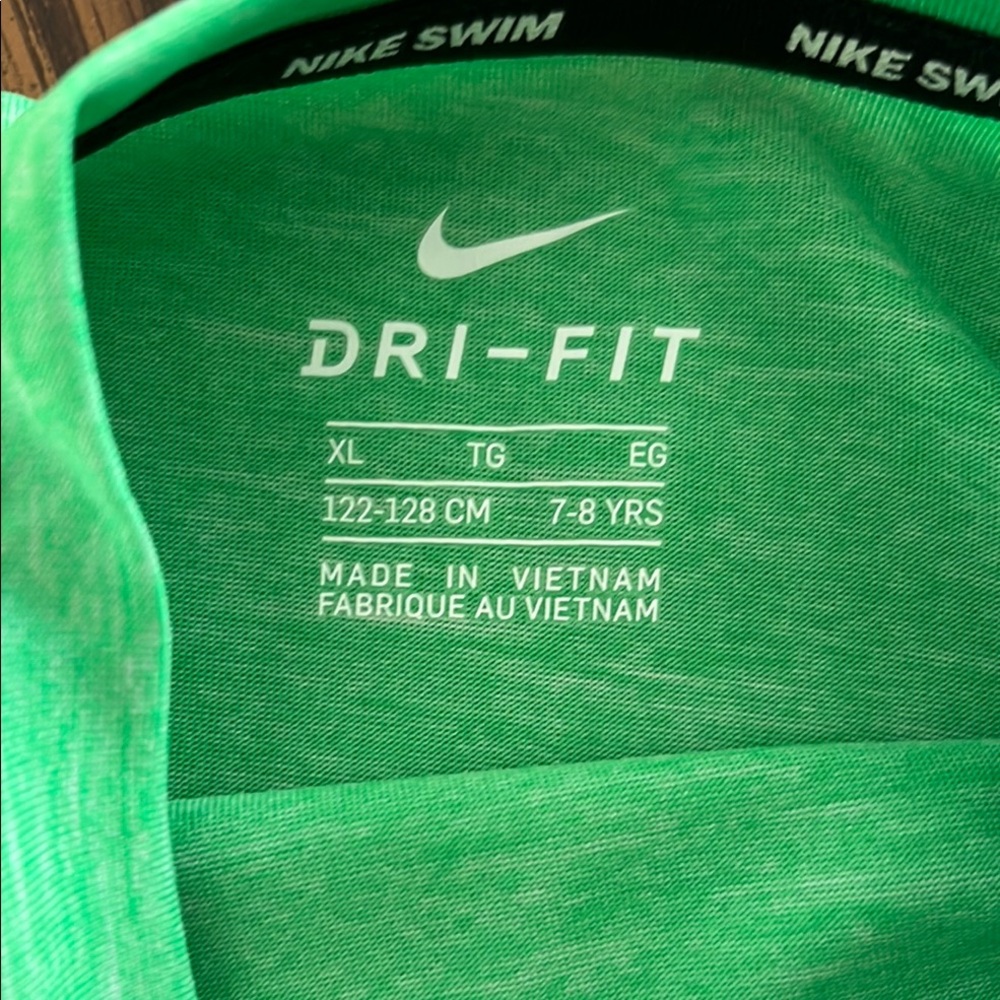 Nike Kids Green Rashguard Set with Striped Shorts - Picture 3 of 6